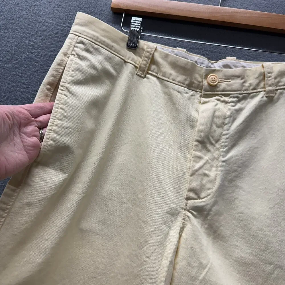 J Crew Shorts Broken In Regular‎ Fit Chino Coastal Yellow Mens 34 (34x9 ACTUAL)